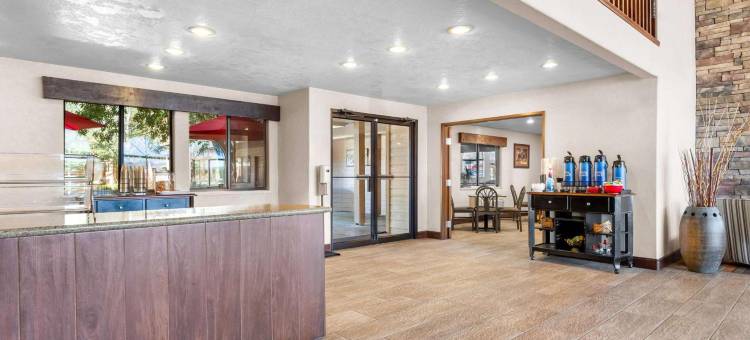 格兰德河贝斯特韦斯特套房酒店(Best Western Grande River Inn  Suites)图片