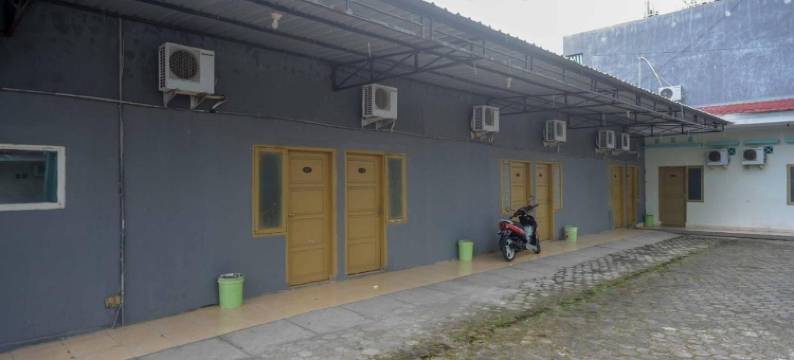 巴里巴里白金城市景观酒店(Urbanview Hotel Platinum Parepare)图片