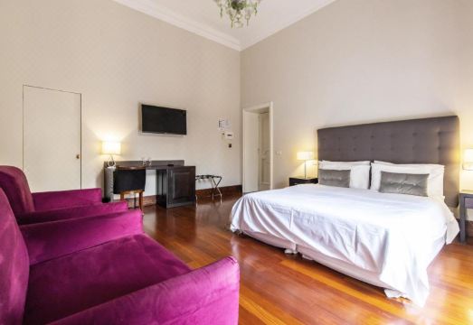Gramsci Suites Hotel Overview