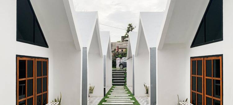 RedDoorz at Villa Zea Sayangheulang Garut图片