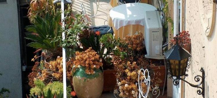 卡萨拉斐尔康佛堤酒店(Casa Raffaele Conforti)图片