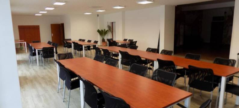 霍斯提维茨运动酒店(Sporthotel Hostivice)图片