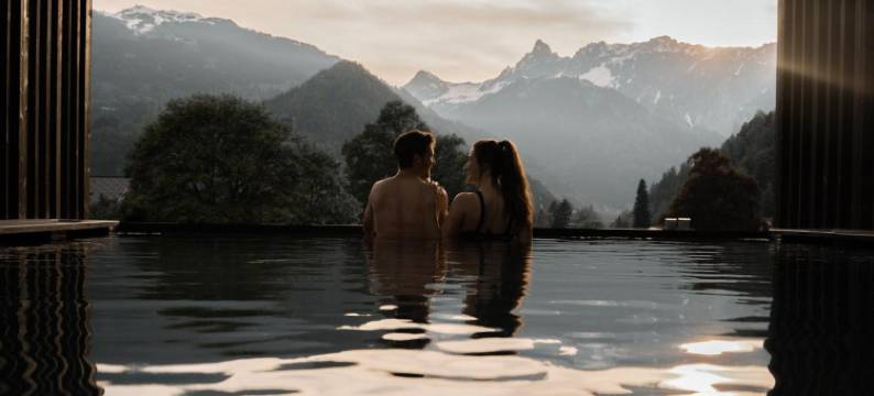 阿姆莱套房酒店(Amrai Suites)图片