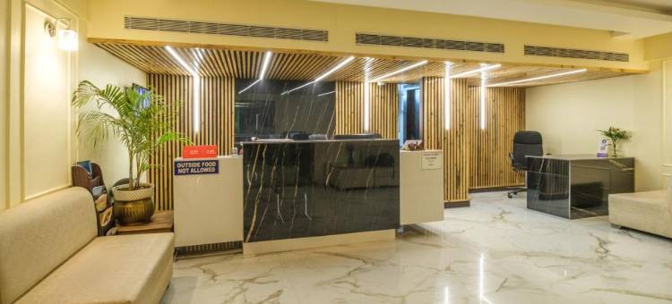 特雷布潮流帕尼尔宫酒店(Parnil Palace)图片