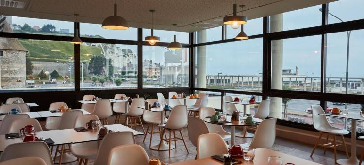 迪耶普卡斯诺大酒店(L'Échappée - Hôtel Casino Dieppe)图片