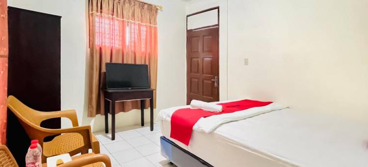RedDoorz at Budi Mulia Homestay Pematangsiantar图片
