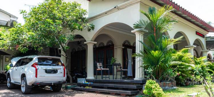 红多兹酒店-近三宝垄加杰姆戈库尔(RedDoorz Near Gajahmungkur Semarang)图片