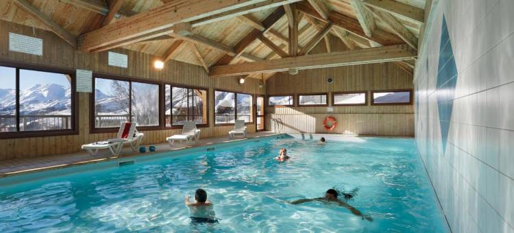 尼米亚莱斯小屋德斯米斯公寓式酒店(Résidence Goélia les Chalets des Cîmes)图片