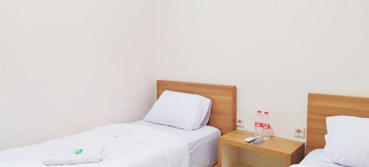 Zumo Home Tegal Mitra RedDoorz图片