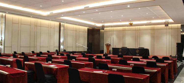 斯杜阿佐阳光酒店(The Sun Hotel Sidoarjo)图片