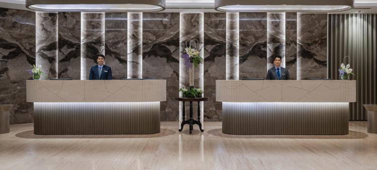 快捷商务豪华酒店(Express Inn the Business Luxury Hotel)图片