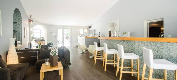 洛吉斯酒店 - 白色小屋,附设小酒馆(Logis Hôtel la Magnanerie - Côté Bistro)图片