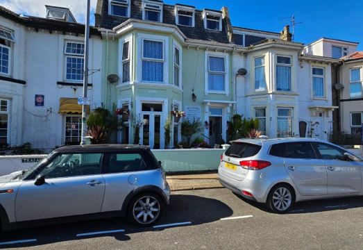 Willows Guest HouseHotel Overview