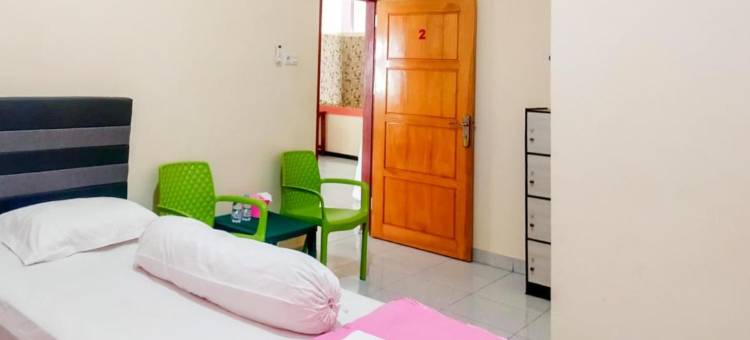 红多兹酒店-波索马卡里奥斯酒店(RedDoorz @ Makarios Hotel Poso)图片