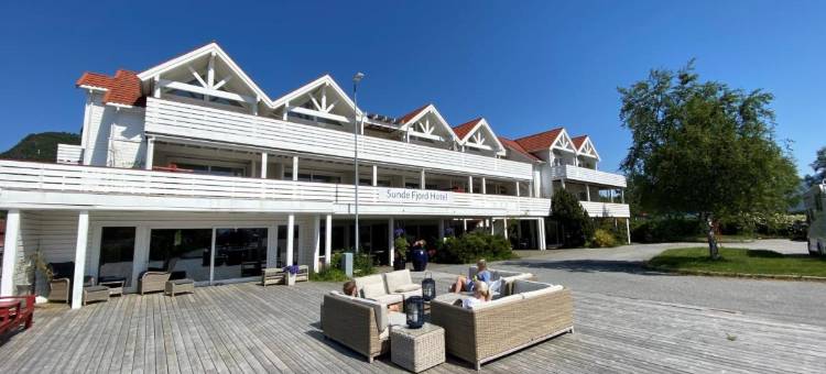 桑德峡湾酒店(Sunde Fjord Hotel, Free and Easy Parking)图片