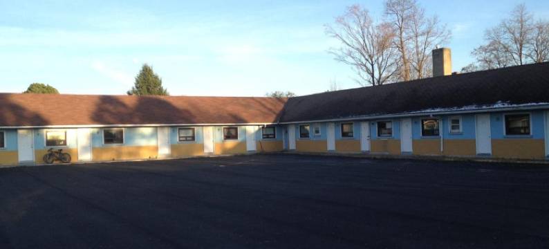 美国广场汽车旅馆(American Plaza Motel)图片