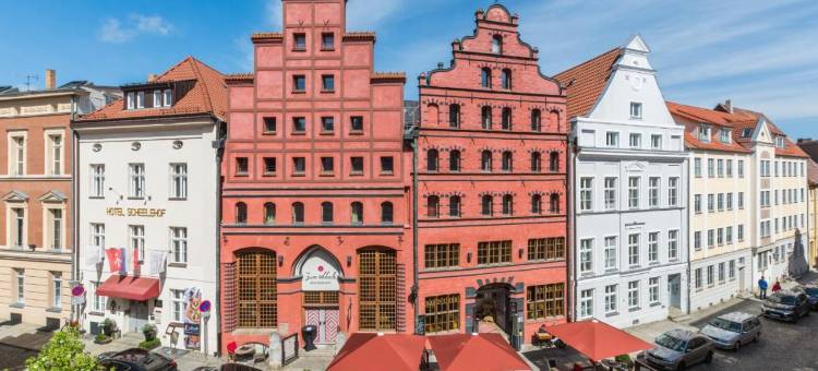 施特拉尔松斯科勒霍夫浪漫酒店(Romantik Hotel Scheelehof Stralsund)图片