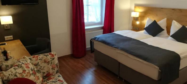 施万登祖戈德恩酒店(Zum Goldenen Schwanen)图片