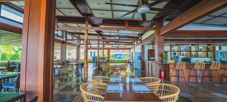 奥拉海滩度假村(Ora Beach Resort)图片