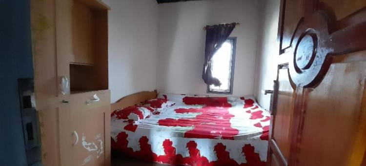 OYO民宿 91248 Banding Agung Danau Ranau村观光(OYO Homes 91248 Desa Wisata Banding Agung Danau Ranau)图片