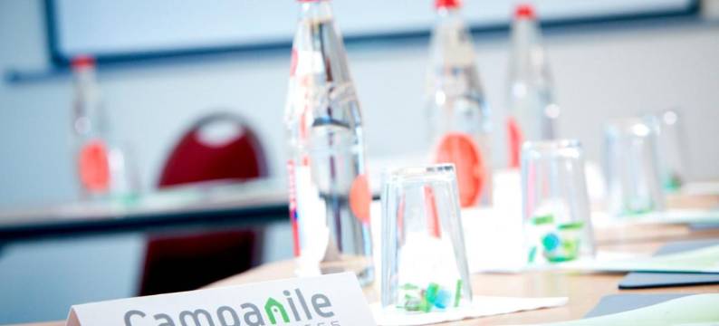 里昂北埃居里康铂酒店(Campanile Lyon Nord - Ecully)图片