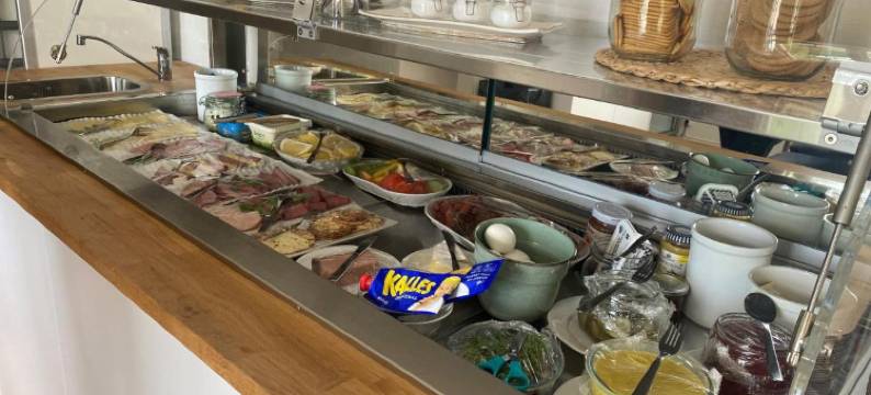 阿德尔斯酒店与娱乐中心(Adels Hotel)图片