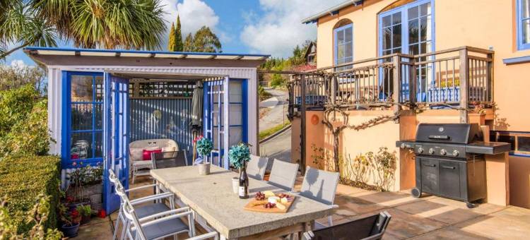 Sunny Lakeview Villa图片