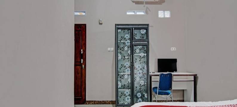 奥酒店 普特里家庭旅馆 靠近SPBU 14.282.694(艾尔希塔姆)(Hotel O Putri Homestay Syariah Near Spbu 14.282.694 (Air Hitam))图片