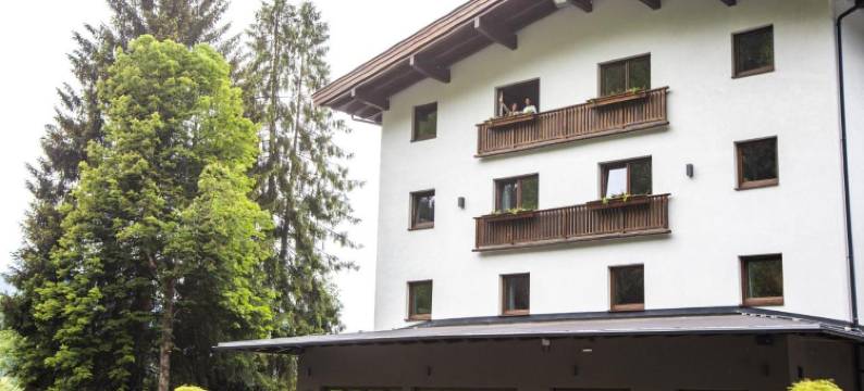 Contiki Haus Schöneck图片