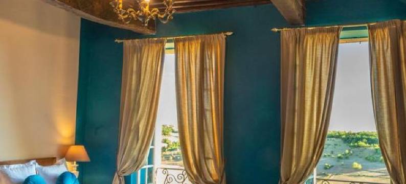 雷蒙七世酒店(Hotel Raymond VII)图片