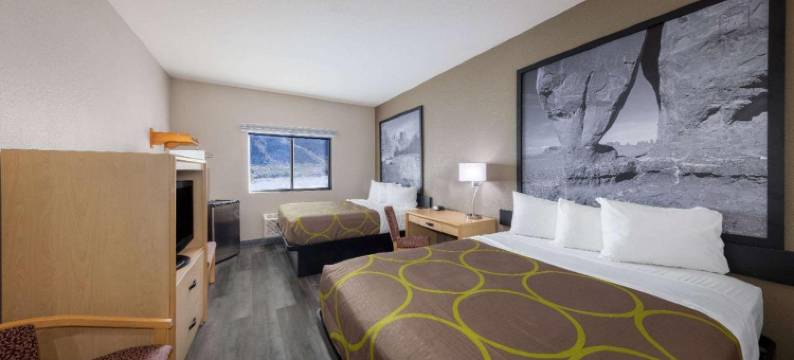 昆特塞特温德姆速8酒店(Super 8 by Wyndham Quartzsite AZ)图片