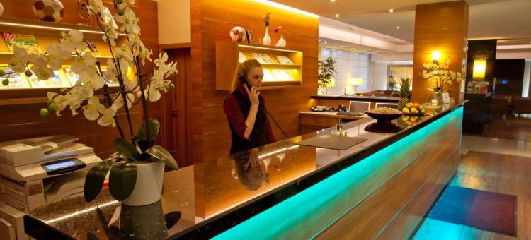 西南公园诺威纳酒店(Novina Hotel Suedwestpark Nuernberg)图片