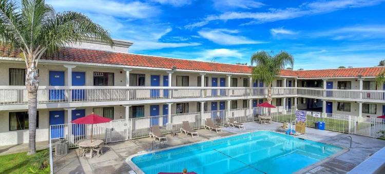 卡尔斯巴德海滩6号汽车旅馆(Carlsbad, CA Beach)图片