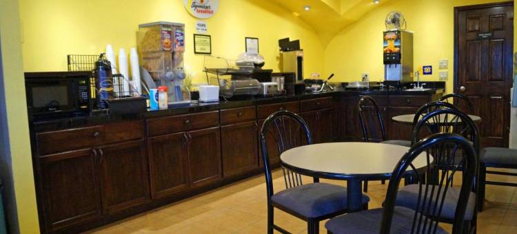 科尔比温德姆速8酒店(Super 8 by Wyndham Colby)图片