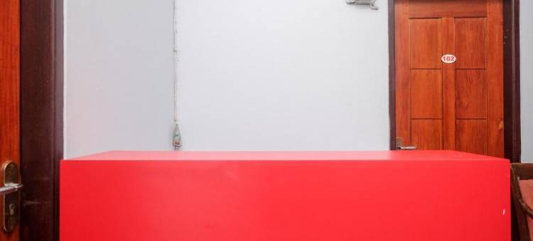 红门酒店-拉邦安班达拉萨姆拉图兰吉马纳多(RedDoorz at Lapangan Bandara Sam Ratulangi Manado)图片