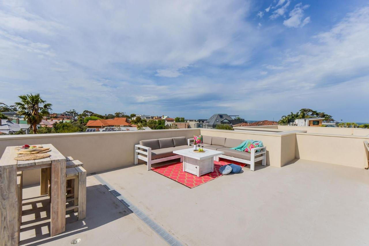 Boutique Stays - Hampton Lookout Hotel Overview