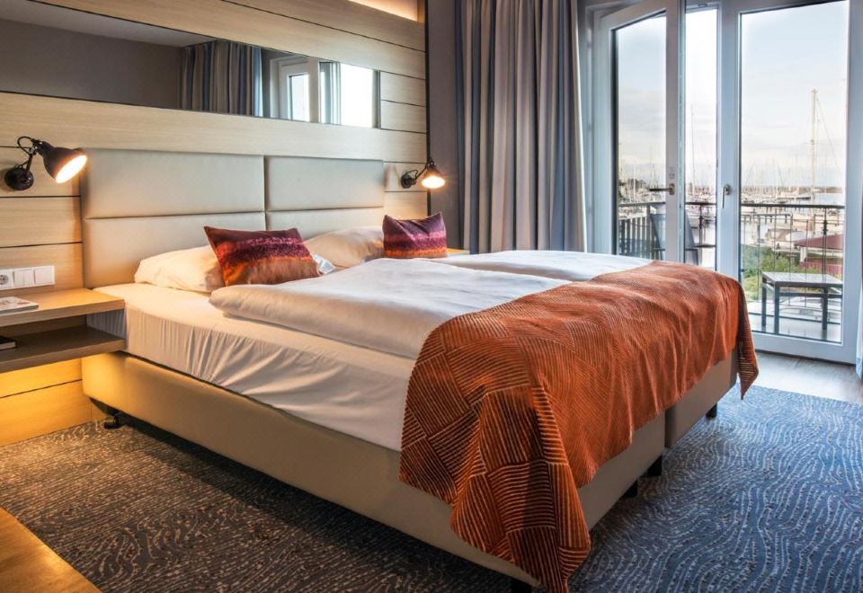 Hafenhotel Meereszeiten Hotel Overview