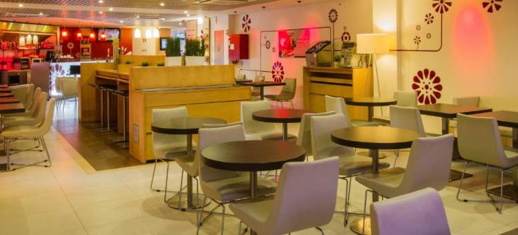 宜必思波尔图中心圣本托酒店(Ibis Porto Centro São Bento)图片