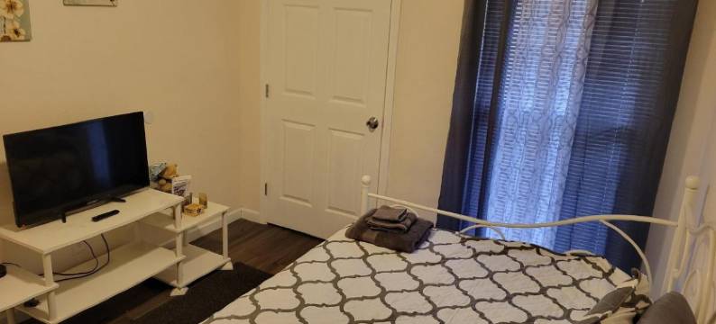 Cozy Comfortable Room图片