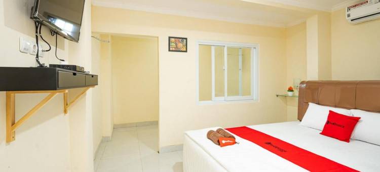 红多兹伊斯兰酒店-近西亚维收费站出口(RedDoorz Syariah Near Exit Toll Ciawi)图片