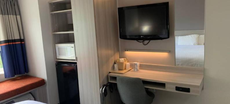 夏洛特机场麦客达温德姆酒店(Microtel Inn & Suites by Wyndham Charlotte Airport)图片