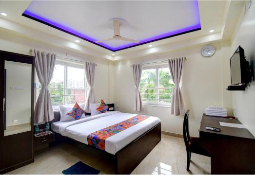 FabHotel Anchorage Inn - Nr Axis Mall Hotel Overview