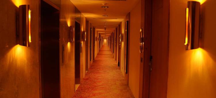 哥拉克布尔威登华美达酒店，哥拉克纳特曼迪尔路(Ramada by Wyndham Gorakhpur Gorakhnath Mandir Road)图片