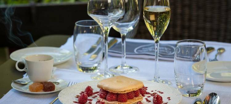 科莫多利亚克驿站酒店(Logis Hotel - Restaurant le Relais de Comodoliac)图片