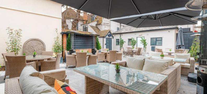 时尚僧侣餐厅和客房(Funky Monk Hotel)图片