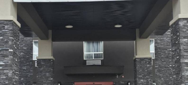 邦尼维尔舒适套房酒店(The Kanata Bonnyville)图片