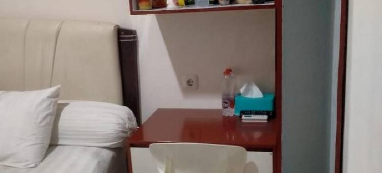 位于茉莉芬的4卧室-600平方米|带1个独立浴室(De Kost Madiun)图片