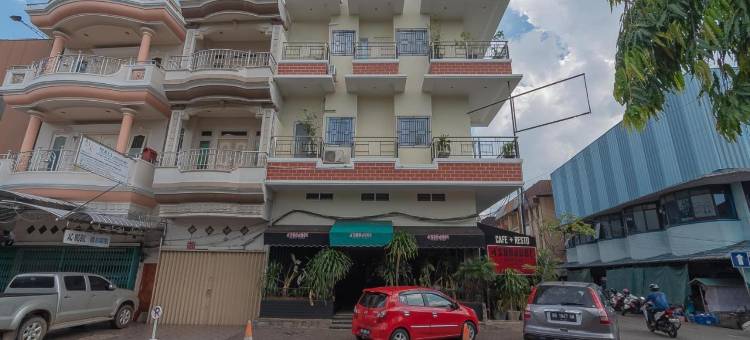 红门酒店@坤甸阿古斯萨利姆街(RedDoorz at H Agus Salim Street Pontianak)图片