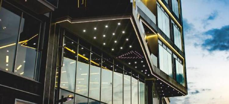 蓬塔钻石精品酒店(Punta Diamante Premium Hotel)图片