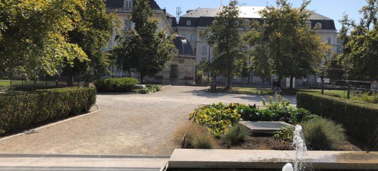 珍瑰佐拉(Le Charmant Zola Hyper Centre classé)图片